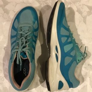👟ECCO Biom Turquoise EUC